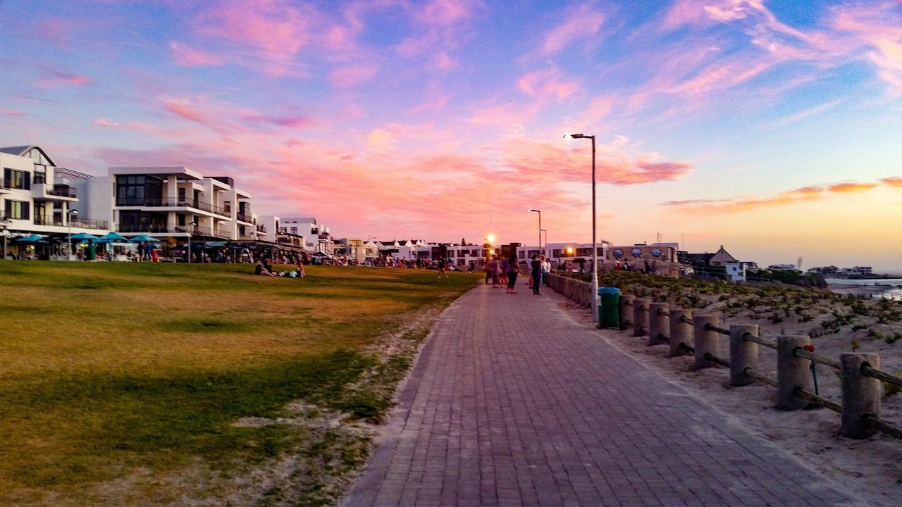 Heaven On Earth - Blouberg Beachfront Self-Catering Apartment Bloubergstrand Exterior foto