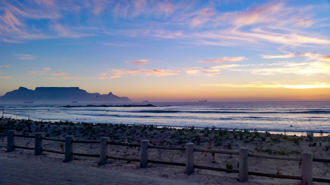 Heaven On Earth - Blouberg Beachfront Self-Catering Apartment Bloubergstrand Exterior foto